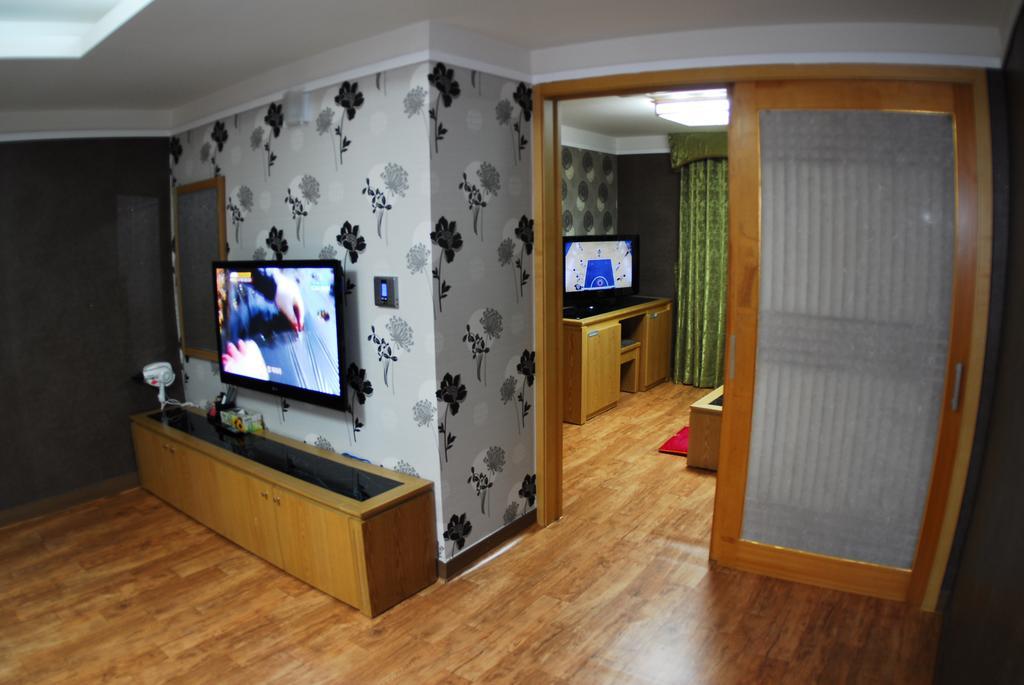 Tae Pyeong Yang Hotel Ansan Exterior foto